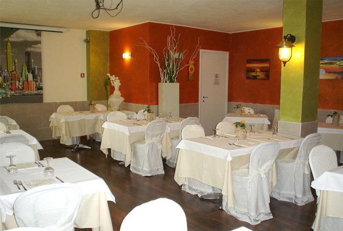 Locanda Del Lupo فينْتْسا المظهر الخارجي الصورة